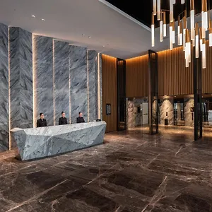 5* ホテル Crowne Plaza Centre By Ihg
